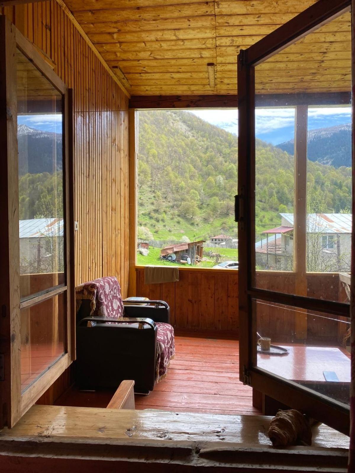 Lia Jamdeliani Guest House Mazeri 外观 照片
